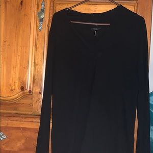 Black long sleeved shirt.